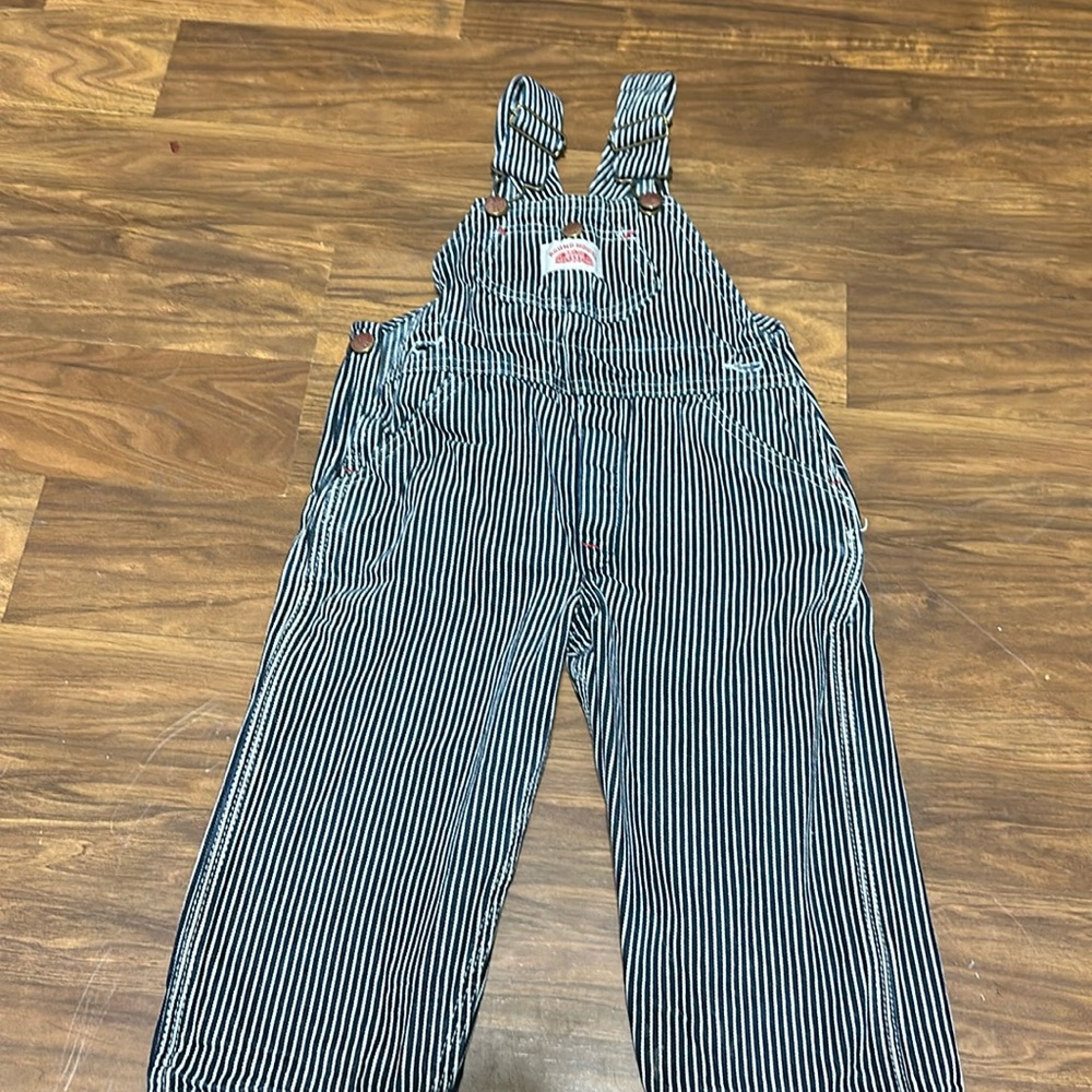 Round house overalls